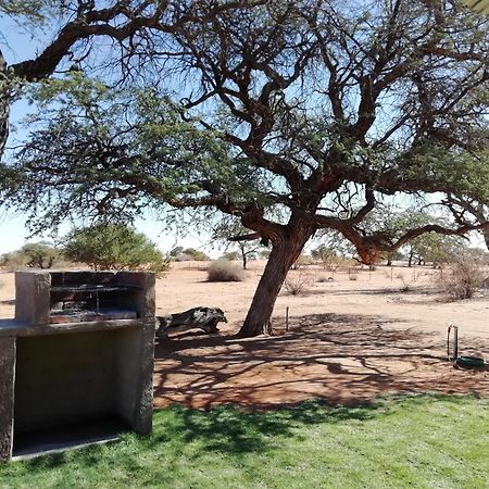 Jansen Kalahari Guest Farm Villa Hoachanas Exterior photo